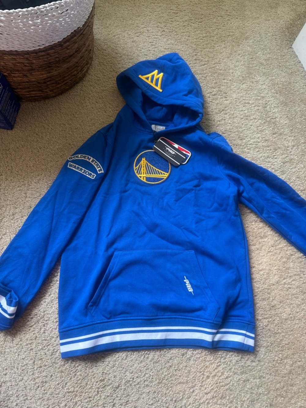 Golden State Warriors Blue Hooded Pullover with Yellow Logo